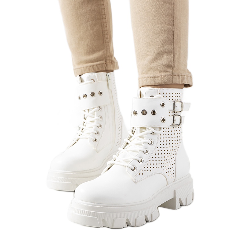 Botins brancos com sola trapezoidal Rubeo