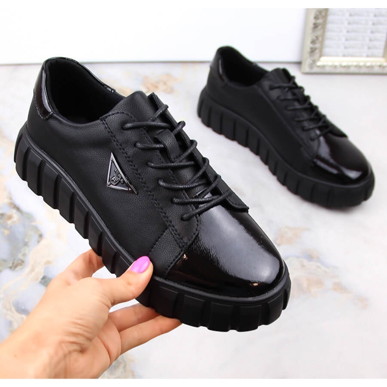 Sapatos de couro feminino renda -up preto filippo envernizado