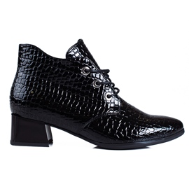 Botas baixas de mulher Vinceza pretas com atacadores preto