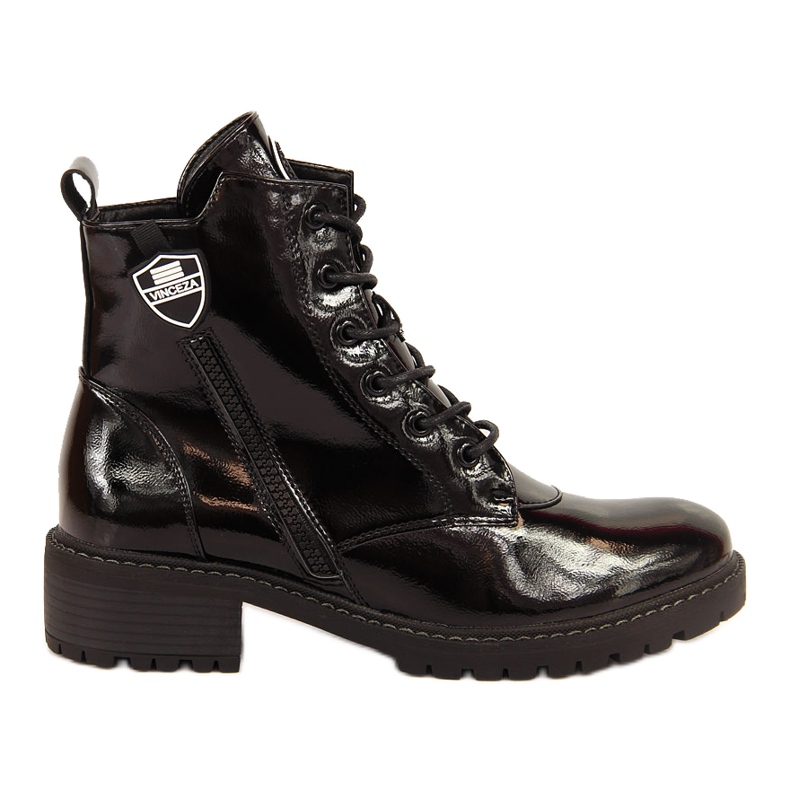 Botas femininas, botas Vinceza lacadas pretas isoladas preto
