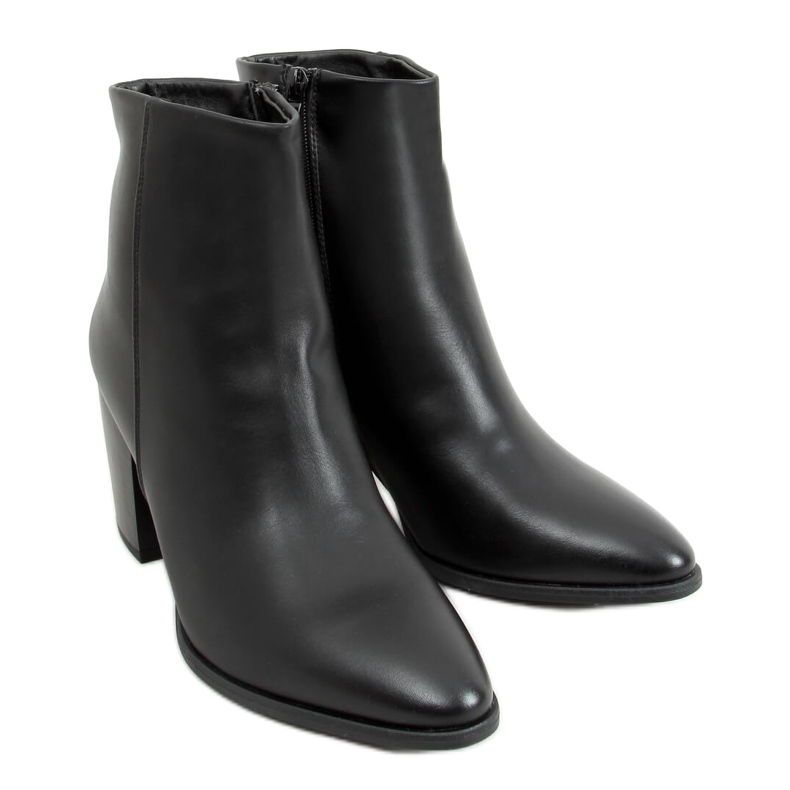 Salto alto Vegas preto