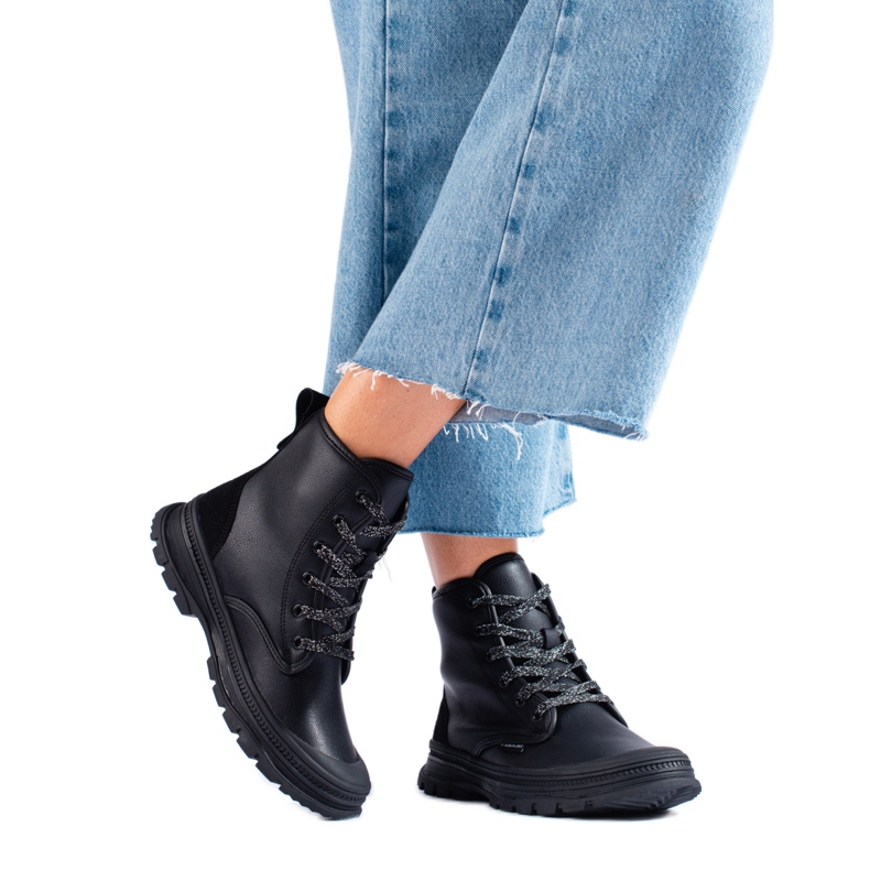 T.Sokolski Botas femininas com cadarço Sokolski feitas de couro ecológico preto