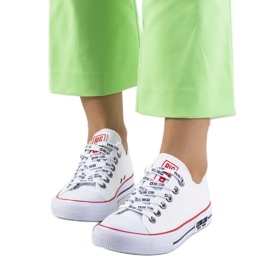 Tênis branco clássico Big Star KK274101