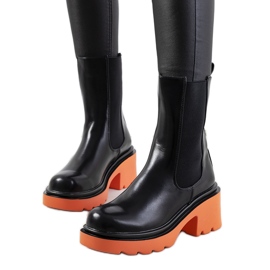 Botas pretas com sola Oito colorida preto
