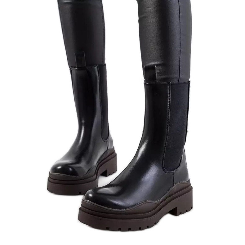 Botas pretas com sola Nester castanha preto Botas pretas com sola Nester castanha preto