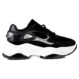 Tênis feminino Shelovet com amarração em uma plataforma alta preto e branco