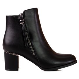 Botas pretas de mulher com salto baixo Shelovet com fecho decorativo preto