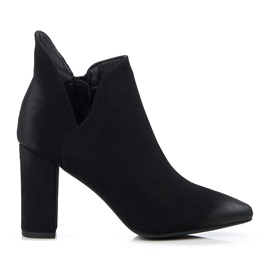 Botas pretas de mulher com corte Shelovet num poste alto preto Botas pretas de mulher com corte Shelovet num poste alto preto