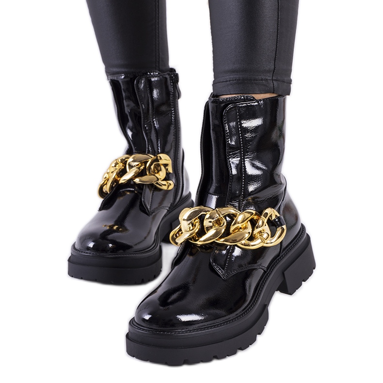 BM bota preta Goldenleaf preto