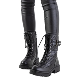 Botas matelassê Aerilon pretas preto