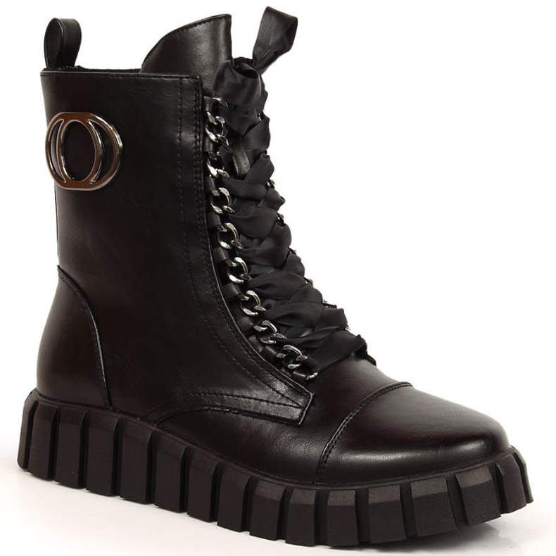 Trabalhadores na plataforma Potocki W WOL107 preto