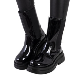 Botas Giza em verniz preto