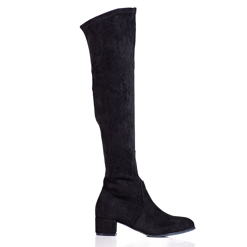Botas femininas de camurça em um poste baixo Shelovet preto