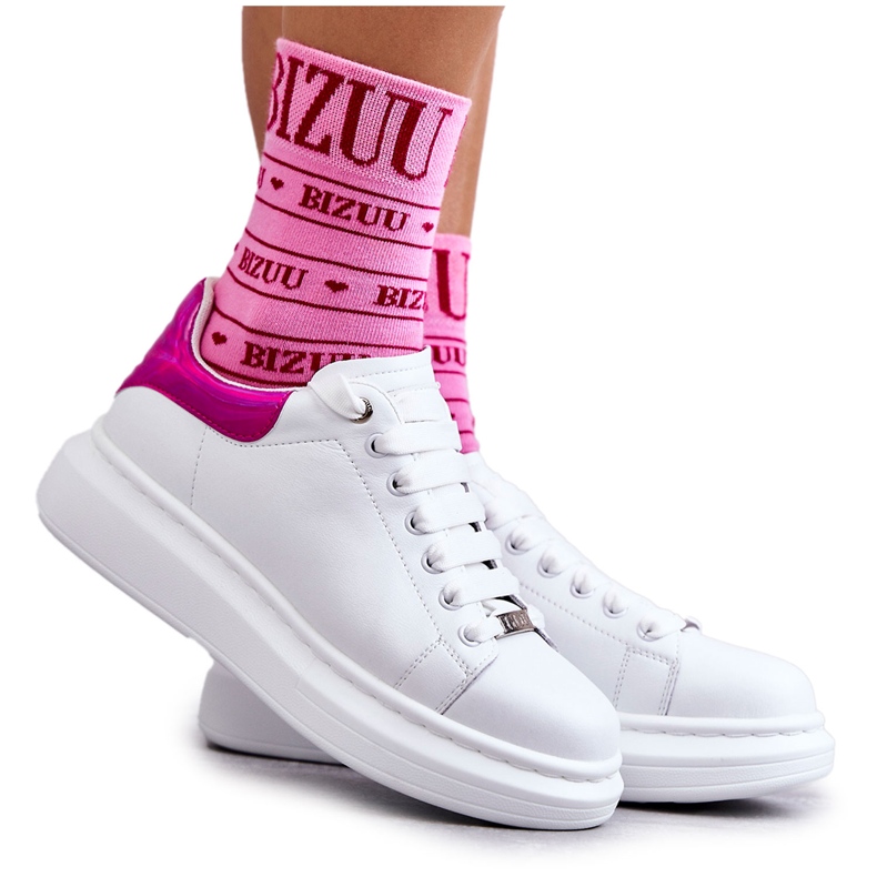 Tênis esportivo feminino GOE KK2N4074 branco