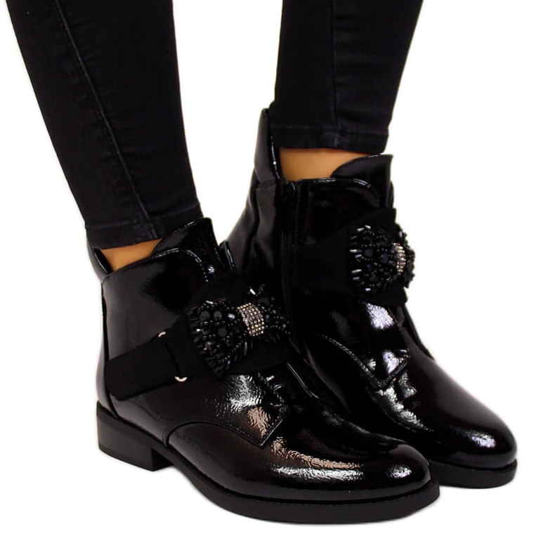 S.Barski Botas lacadas isolantes de mulher com laço preto por S. Barski