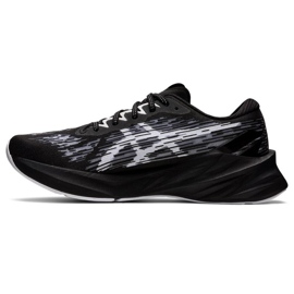 Tênis de corrida Asics Novablast 3M 1011B458 002 branco preto