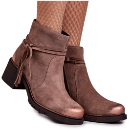 Bota feminina de camurça Maciejka 05720-14 marrom claro