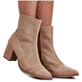 Botas femininas de salto alto de camurça Nicole 2757 bege Botas femininas de salto alto de camurça Nicole 2757 bege