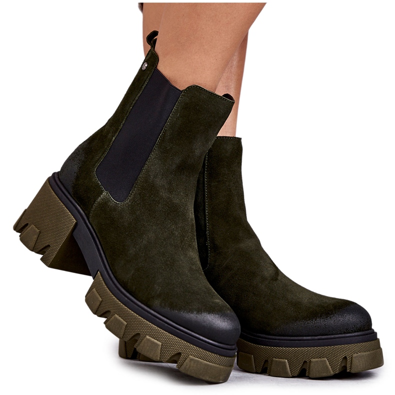 Botas femininas de camurça na plataforma Khaki Hilde verde Botas femininas de camurça na plataforma Khaki Hilde verde