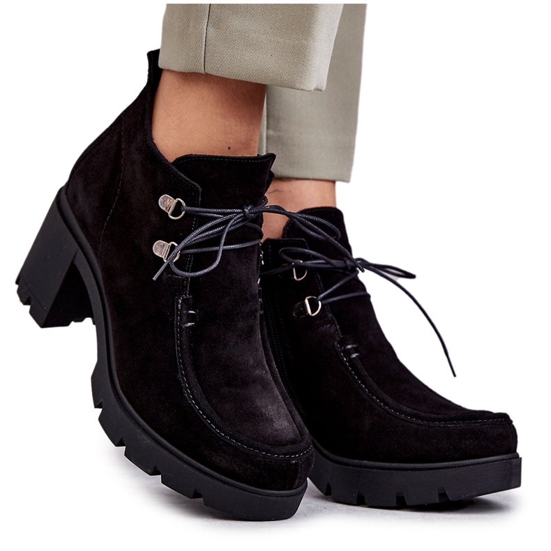 Botas femininas de camurça amarradas pretas Marianne preto