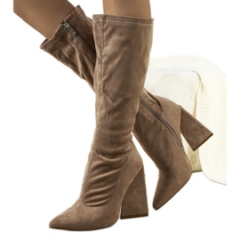 Bota cano alto marrom Teles castanho