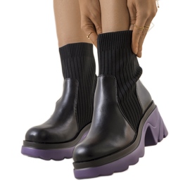 Botas pretas com sola Tomlin roxa preto