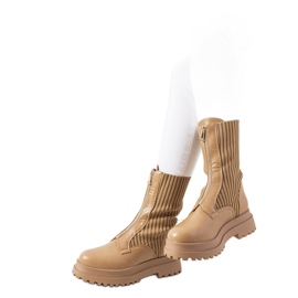 Bota marrom com cabedal de meia, Lewin