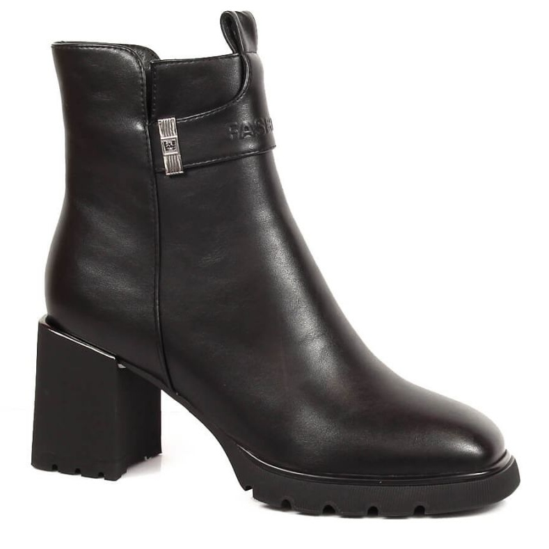 Botas Chelsea quentes no poste, isoladas Filippo W PAW383 preto