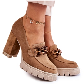 Sapatos de couro na plataforma e uma barra Lewski 3197 bege marrom