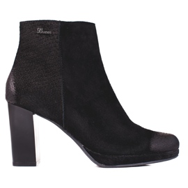 Botas pretas femininas em um poste alto Shelovet preto