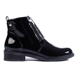 Botas femininas elegantes com saltos planos preto