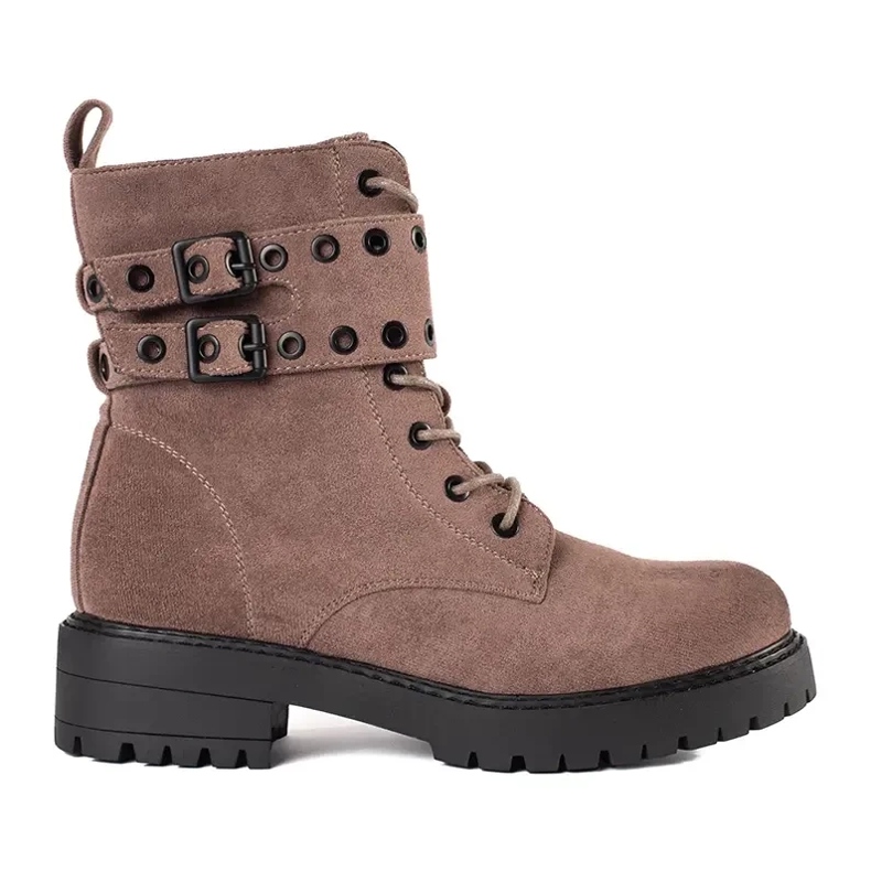 Botins com atacadores e fivelas castanho