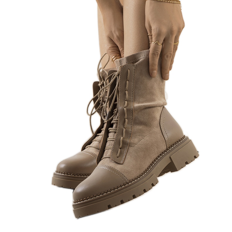 Botas marrons com cabedal Asela flexível bege