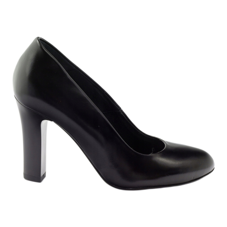 Edeo Bombas pretas em um pilar preto