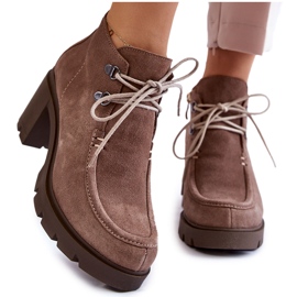 Botas Femininas de Camurça Amarradas Marrom Claro Marianne