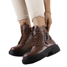 Botas marrons na plataforma Denna marrom