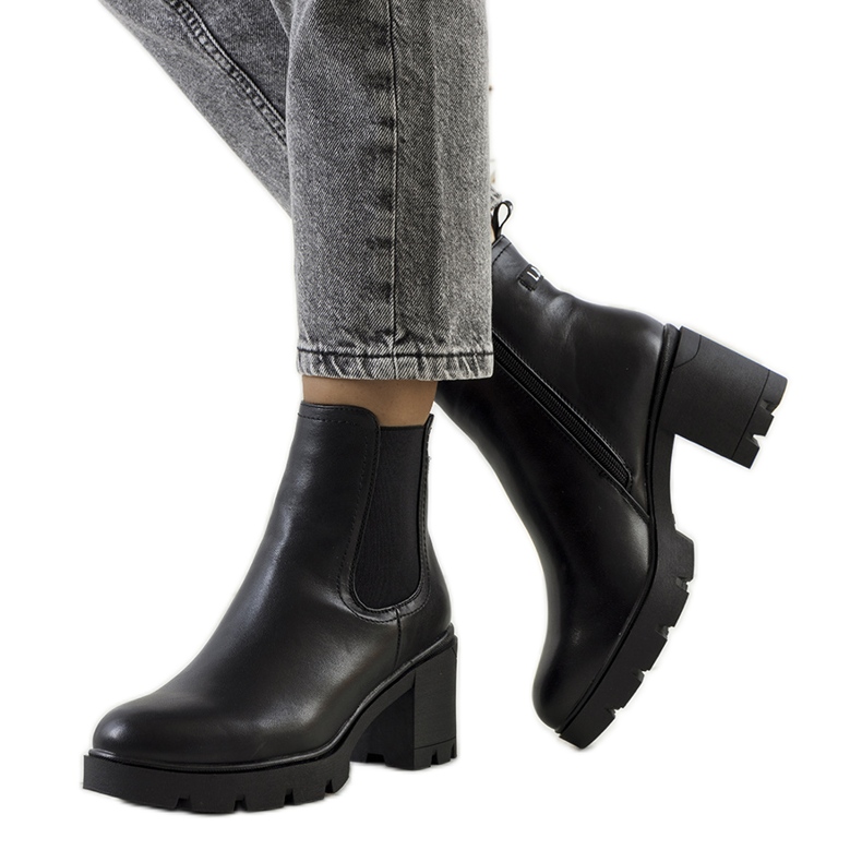 PA1 Bota de salto alto preta Selima. preto