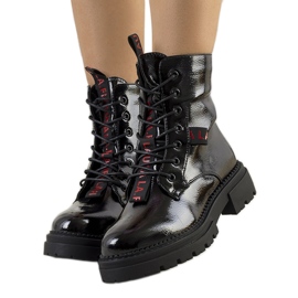 PA1 Botas laqueadas pretas Casies preto