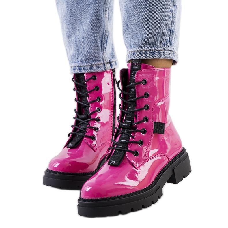 PA1 Botas lacadas rosa Casies