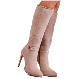 Botas Clássicas de Salto de Camurça Bege Linney