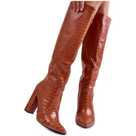 Botas da moda em um Bar Camel Constância marrom