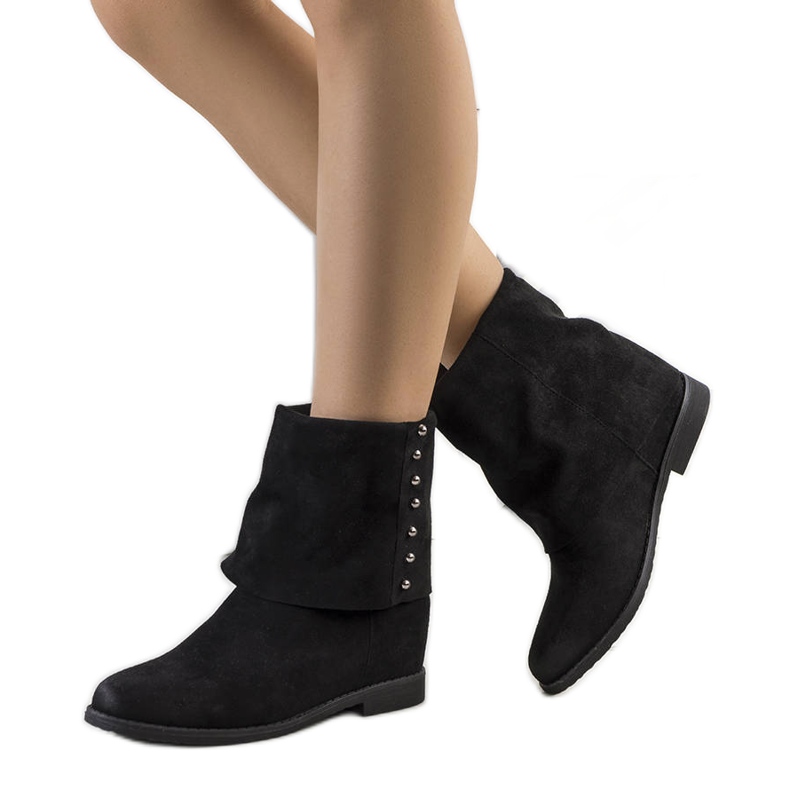 PA1 Botas pretas com tachas Sullivan preto