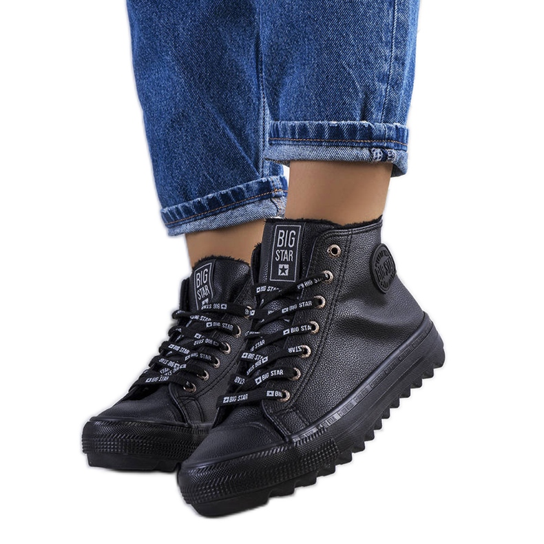 Tênis com isolamento preto Big Star EE274110