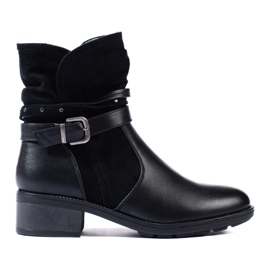 Botins femininos com tira decorativa preto