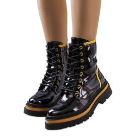 PA1 Botas Edaline lacadas a preto amarelo PA1 Botas Edaline lacadas a preto amarelo