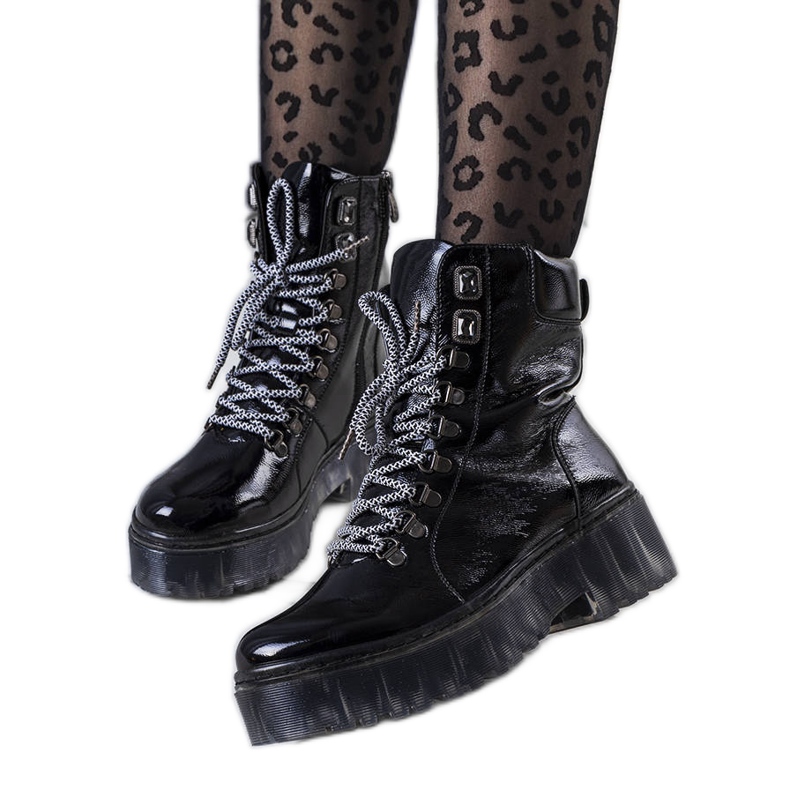 Botas pretas de mulher Velez preto