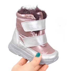 Botas de neve impermeáveis ​​para menina com membrana de velcro Kornecki 6895 rosa