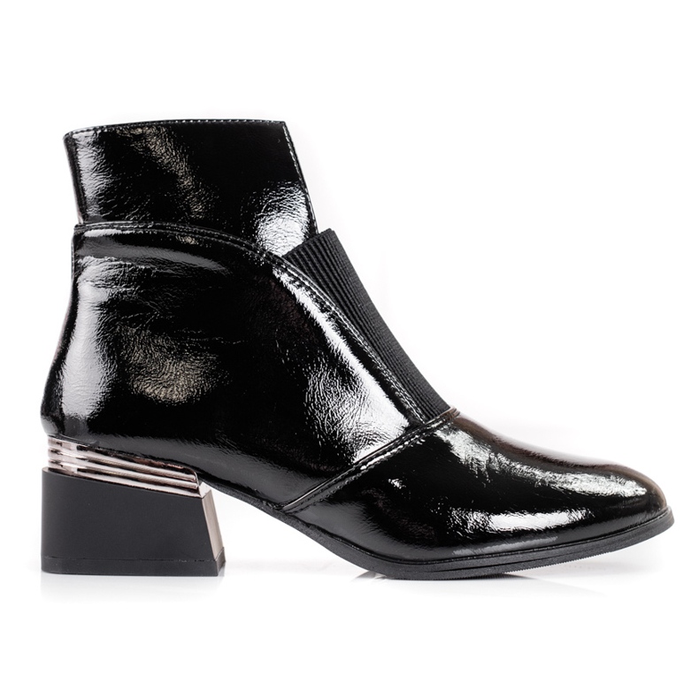 Botas de mulher com corte Shelovet preto Botas de mulher com corte Shelovet preto