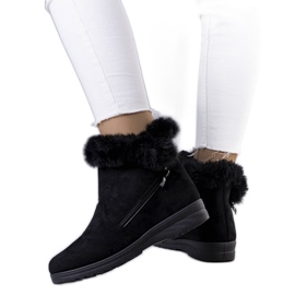 Botas de neve pretas e isolantes com pelo de Crina preto