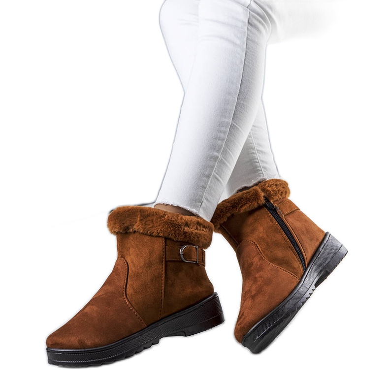 Camelo, botas de neve isoladas com pele Julius castanho